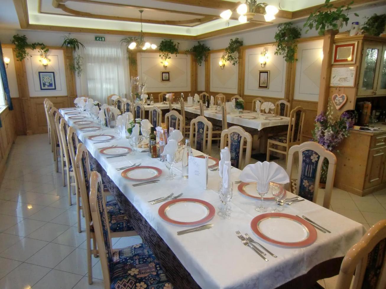 Hotel Miramonti Bedollo Buitenkant foto